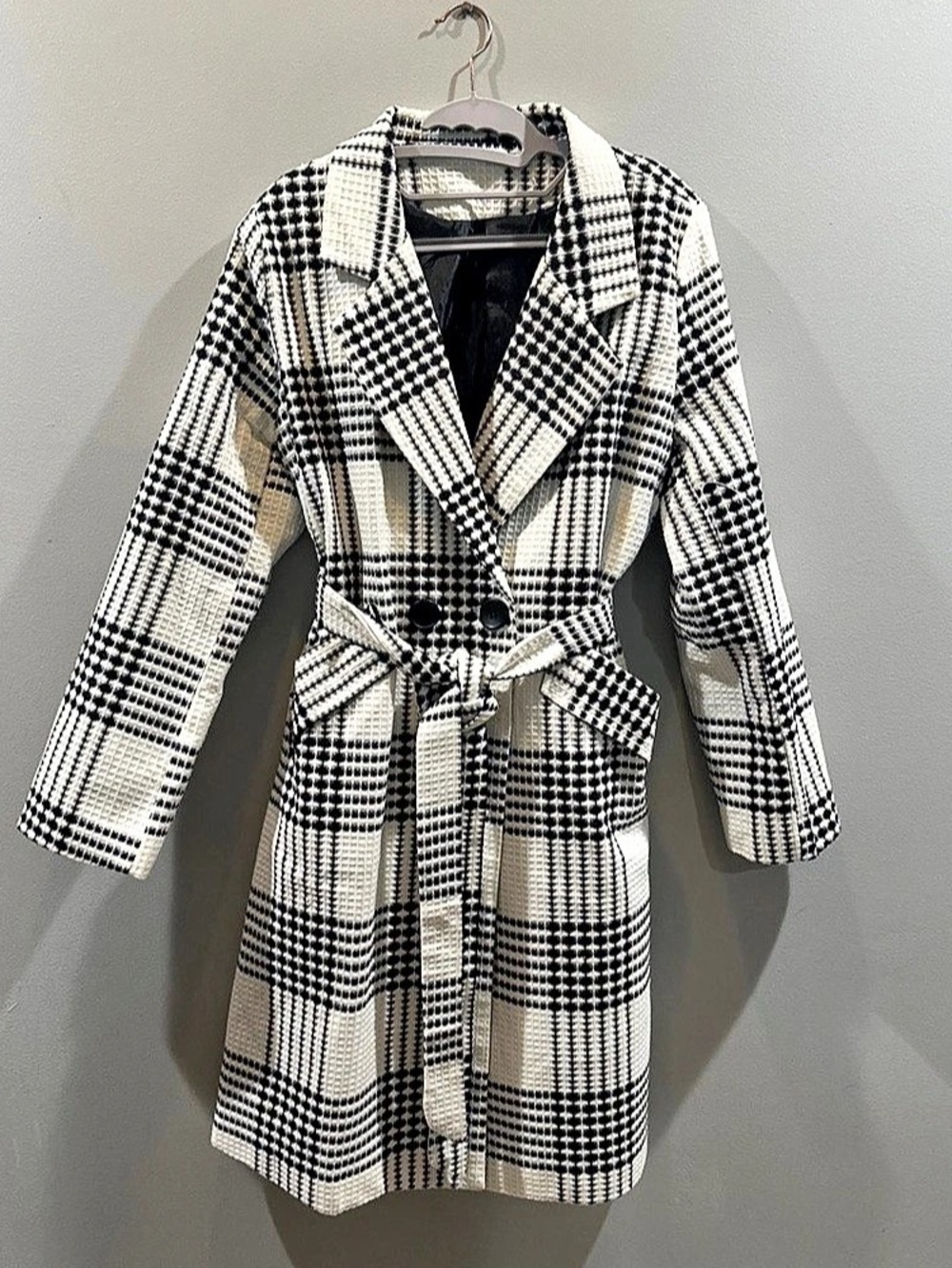 Women's Black & White Checkered Coat